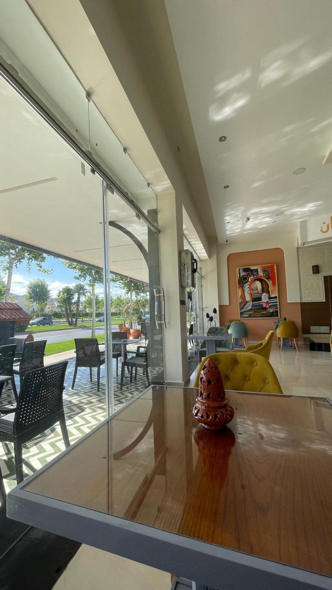 Hotel Ryad Tetouan Aero Esterno foto